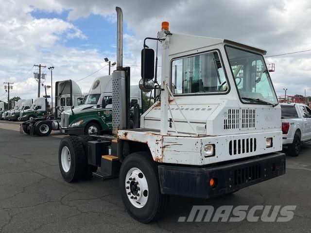 Kalmar 30 码头牵引车