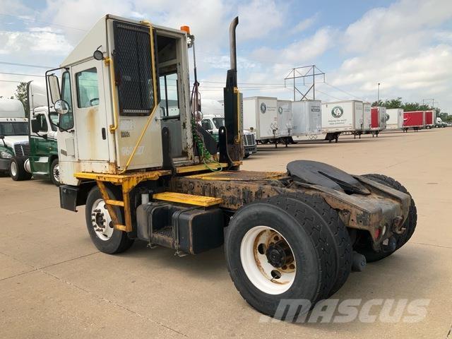  Kalmar/Ottawa 码头牵引车