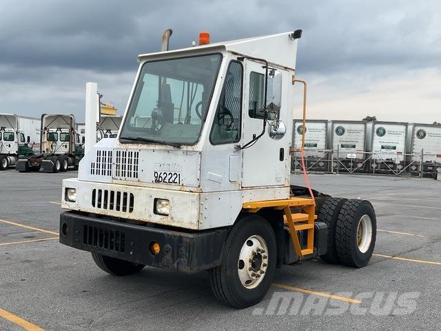  Kalmar/Ottawa 码头牵引车