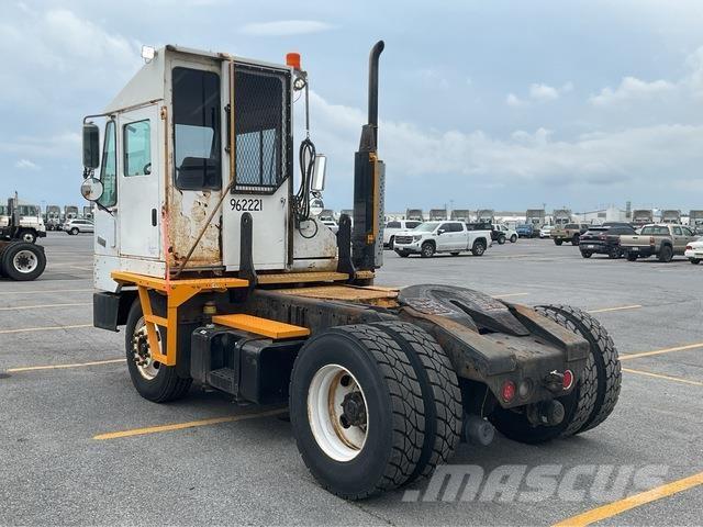  Kalmar/Ottawa 码头牵引车
