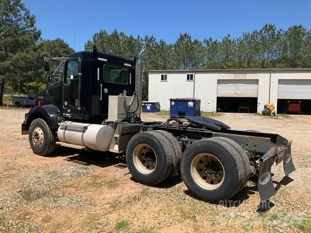 Kenworth  牵引车