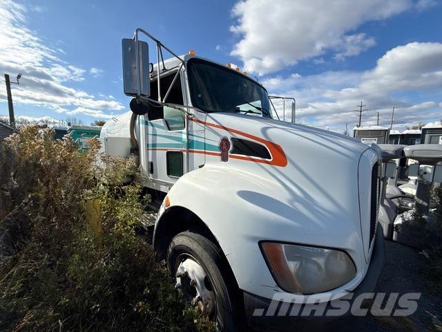 Kenworth  组合/真空油槽车