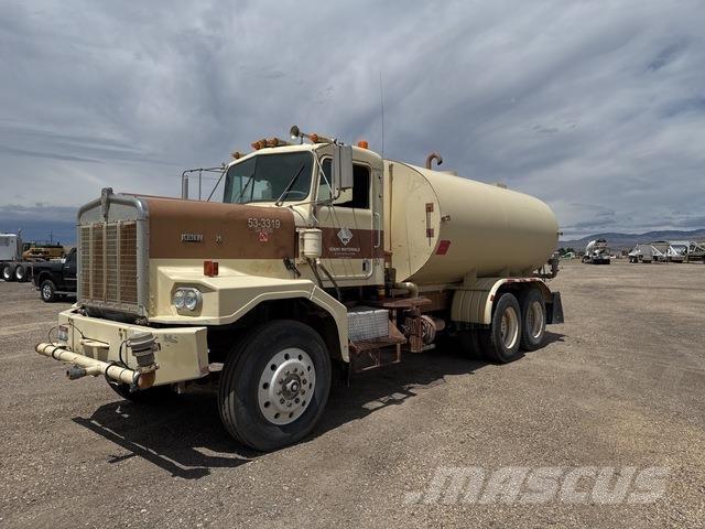 Kenworth C500 水罐车