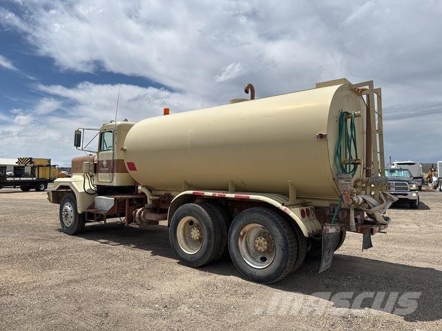 Kenworth C500 水罐车