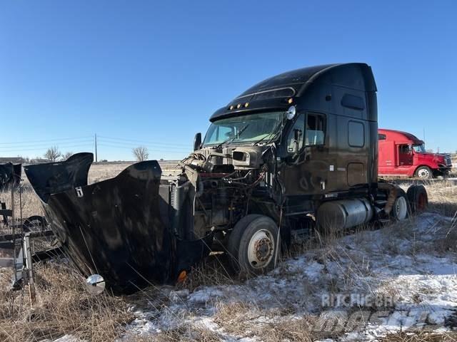 Kenworth T2000 牵引车