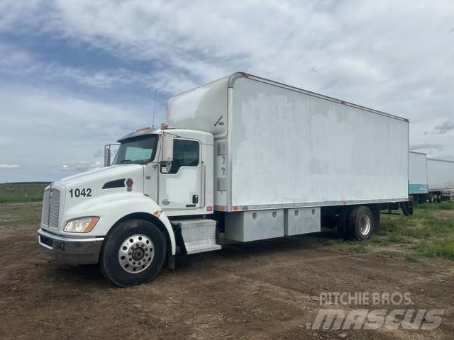 Kenworth T270 厢式货车