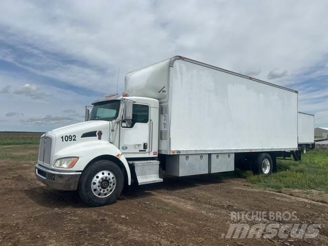 Kenworth T270 厢式货车