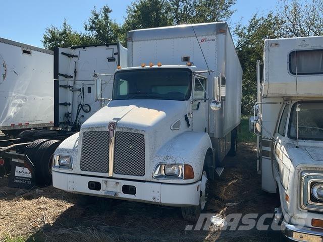Kenworth T300 厢式货车