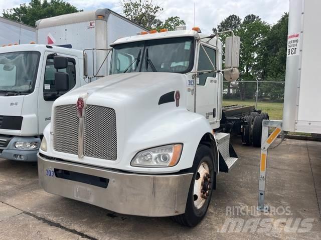 Kenworth T370 厢式货车
