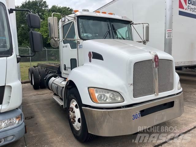 Kenworth T370 厢式货车