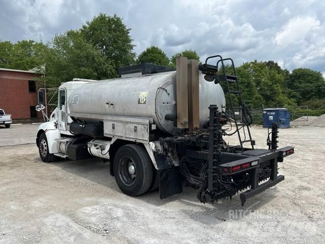 Kenworth T370 混凝土搅拌车