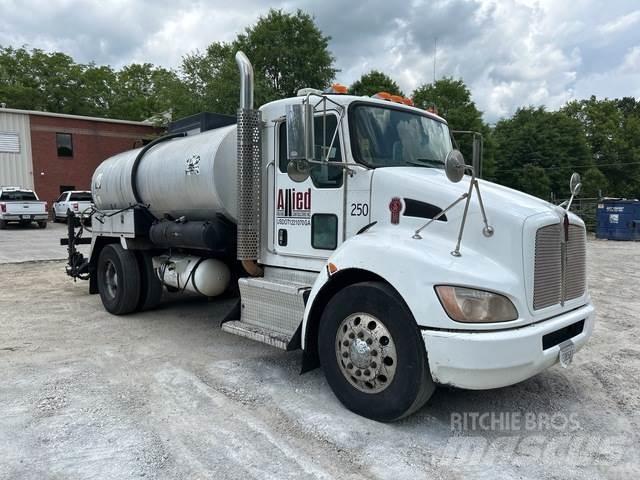 Kenworth T370 混凝土搅拌车
