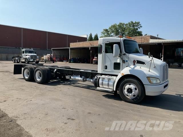 Kenworth T370 驾驶室与内部