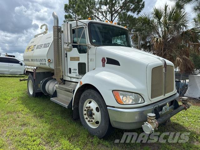 Kenworth T370 水罐车