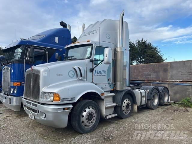 Kenworth T404S 牵引车