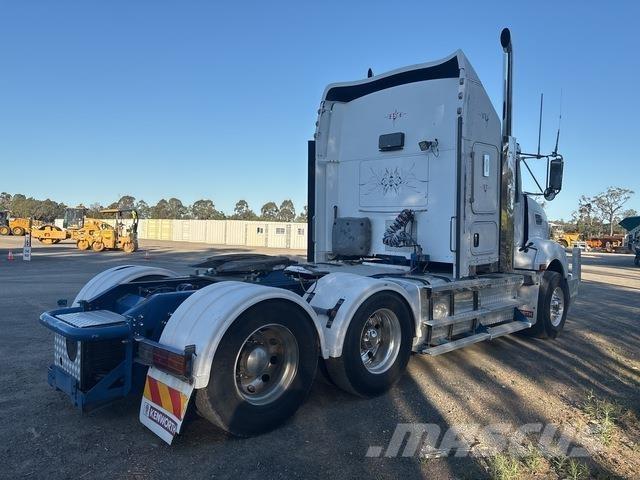 Kenworth T409 牵引车