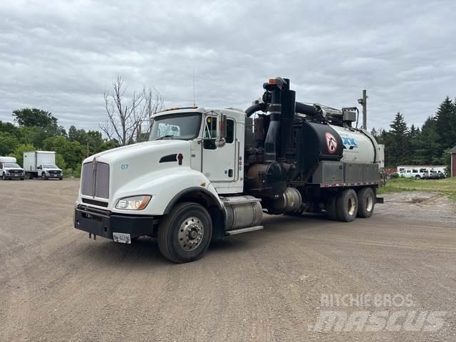 Kenworth T440 履带挖掘机