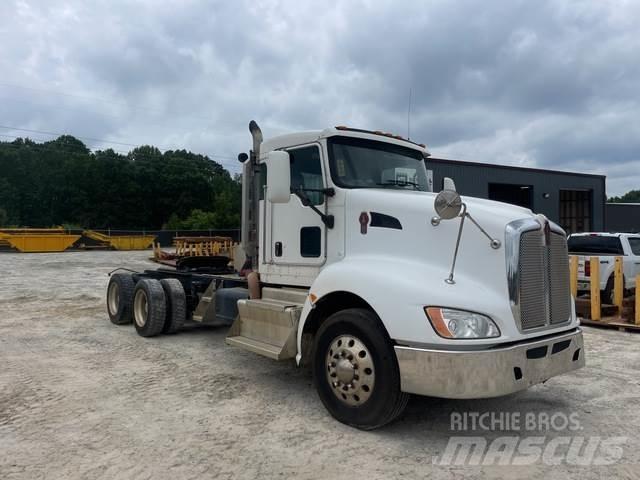 Kenworth T660 牵引车