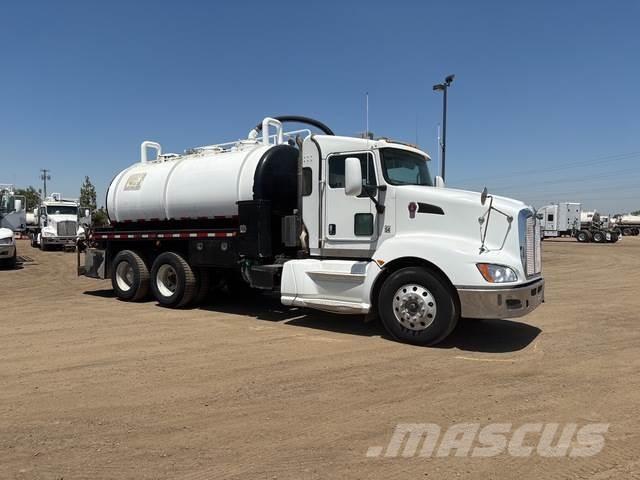 Kenworth T660 组合/真空油槽车