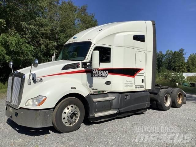 Kenworth T680 牵引车