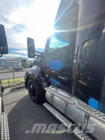 Kenworth T680 牵引车