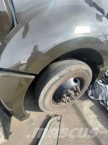 Kenworth T680 牵引车