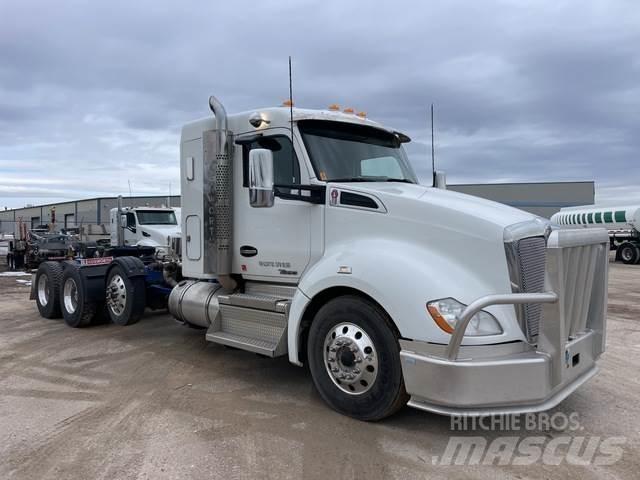 Kenworth T680 牵引车