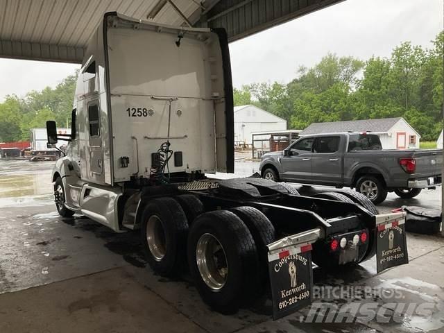 Kenworth T680 牵引车