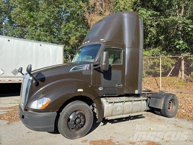 Kenworth T680 牵引车