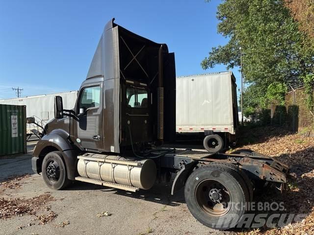 Kenworth T680 牵引车