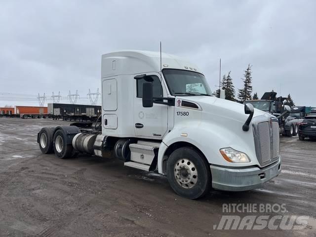 Kenworth T680 牵引车