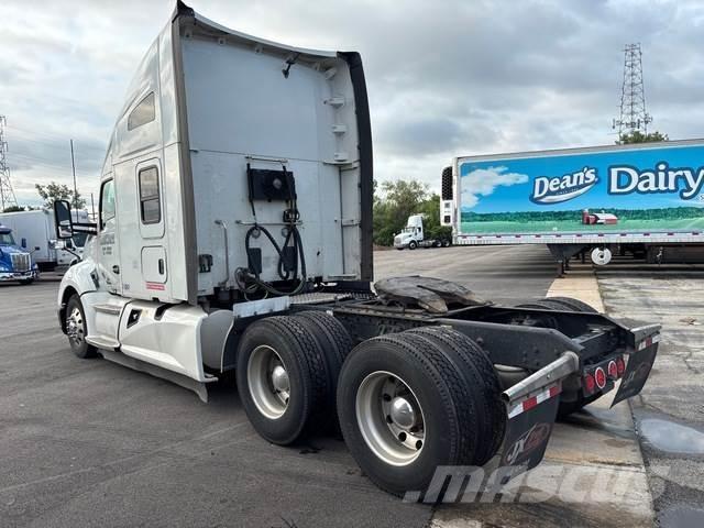 Kenworth T680 牵引车