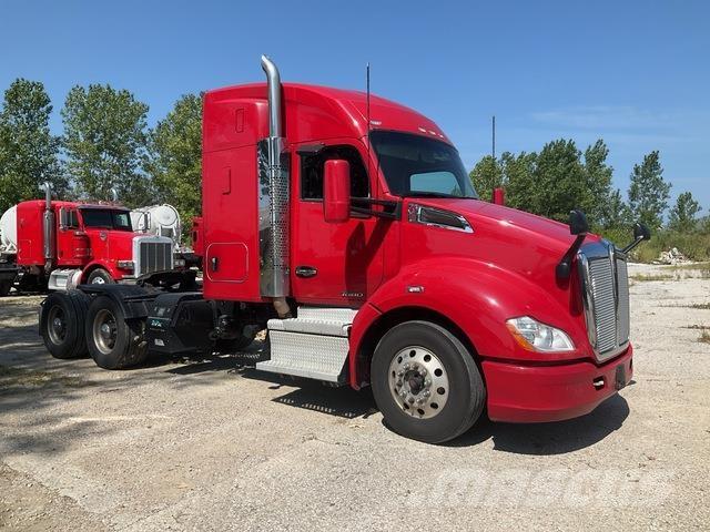 Kenworth T680 牵引车