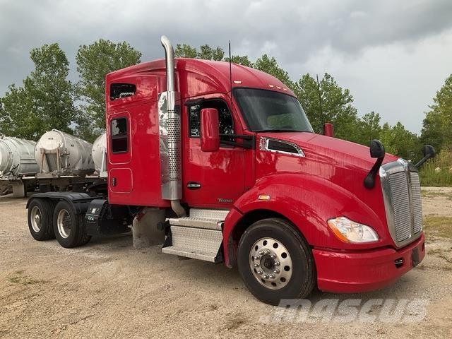 Kenworth T680 牵引车