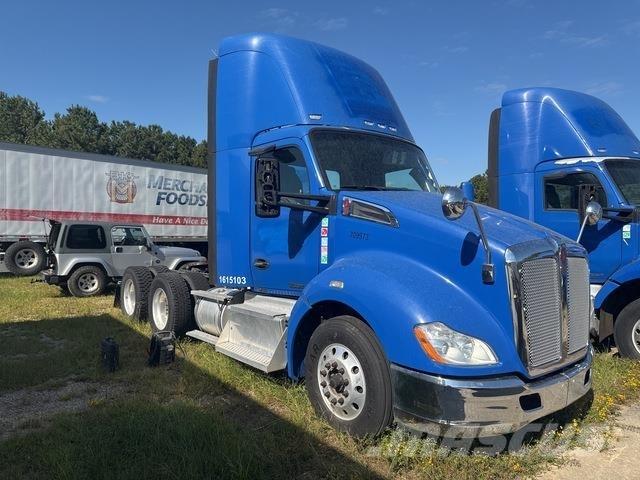 Kenworth T680 牵引车