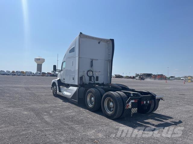 Kenworth T680 牵引车