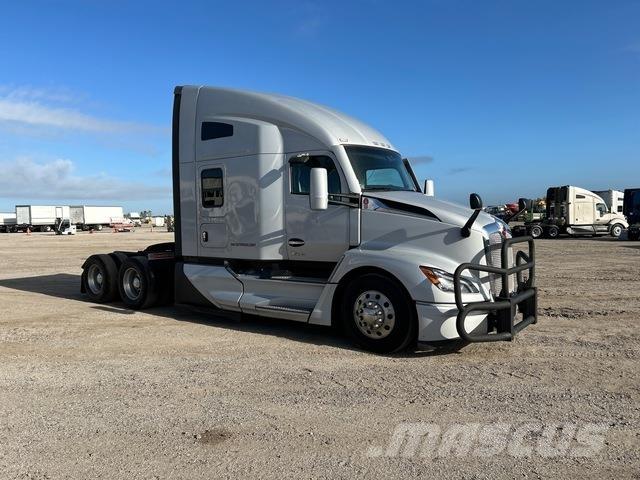 Kenworth T680 牵引车