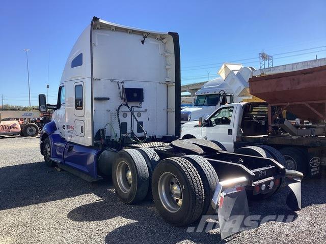 Kenworth T680 牵引车