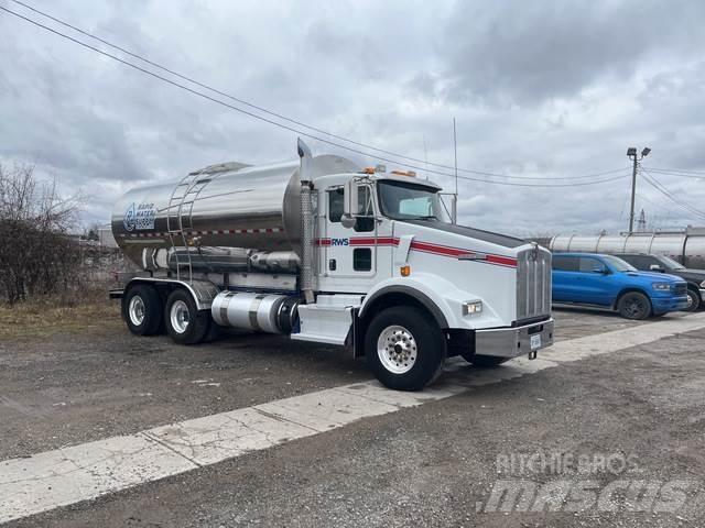 Kenworth T800 水罐车