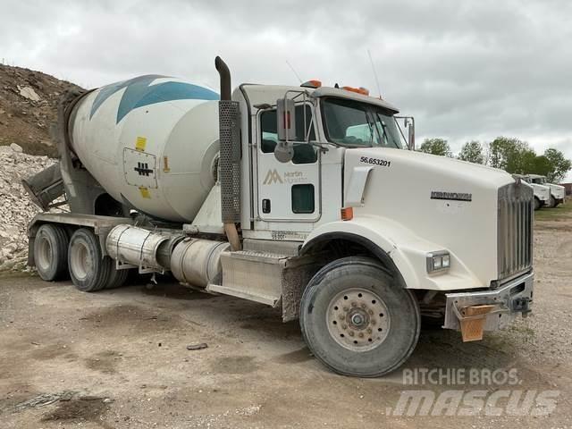 Kenworth T800 其他货车