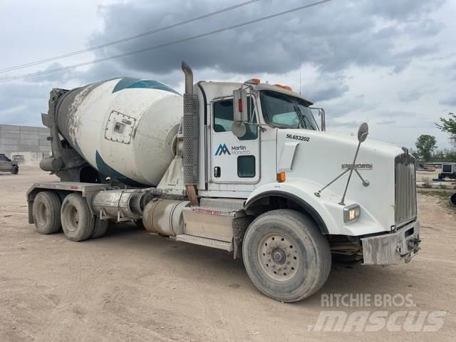 Kenworth T800 其他货车