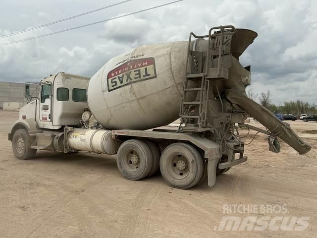 Kenworth T800 其他货车