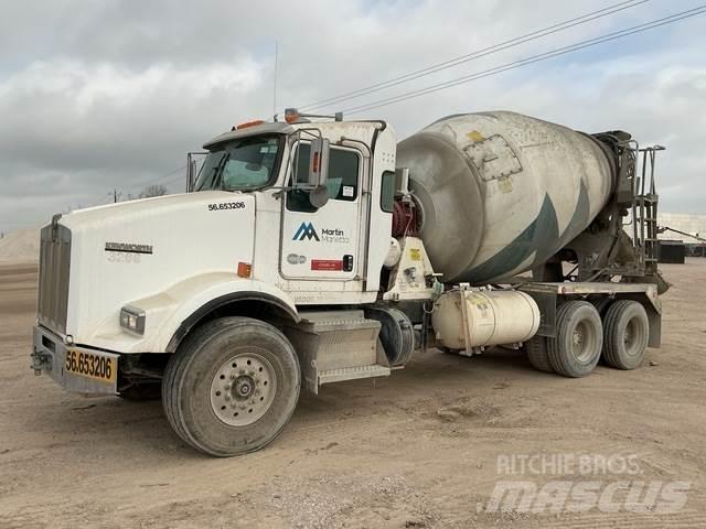 Kenworth T800 其他货车