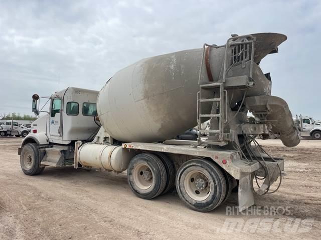 Kenworth T800 其他货车