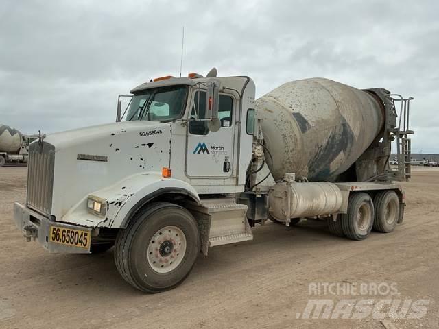 Kenworth T800 其他货车