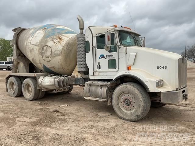 Kenworth T800 其他货车