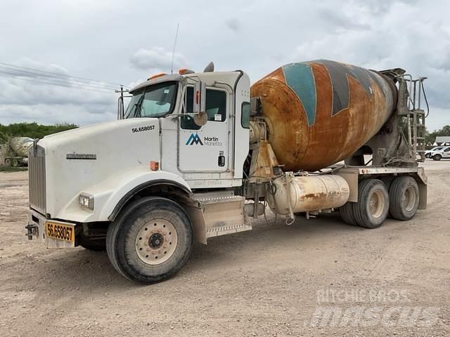 Kenworth T800 其他货车