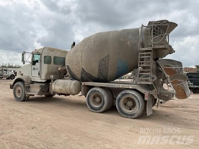 Kenworth T800 其他货车