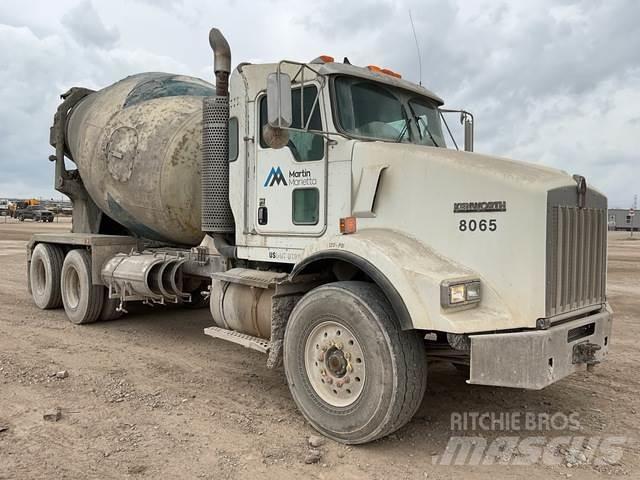 Kenworth T800 其他货车