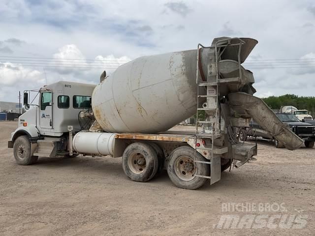 Kenworth T800 其他货车